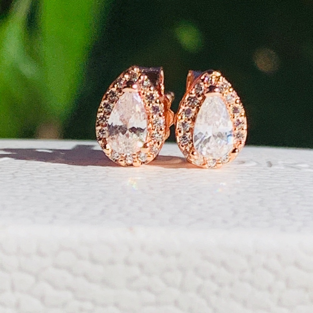 New Rose Gold Teardrop Earrings